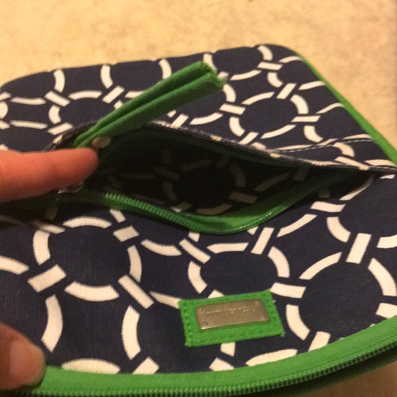 Ame & Lulu Ipad Case - Picture 2 of 4